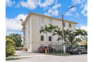 2138 SW 6th St APT 101, Miami, FL 33135, - MLS#A12020322