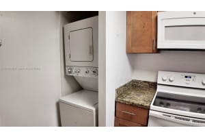 2138 SW 6th St APT 101, Miami, FL 33135, - MLS#A12020322