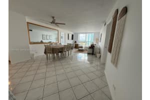 6039 Collins Ave APT 1236, Miami Beach, FL 33140, - MLS#A12020334