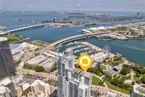 Vizcayne, 253 NE 2nd St APT 2003, Miami, FL 33132, - MLS#A12020369
