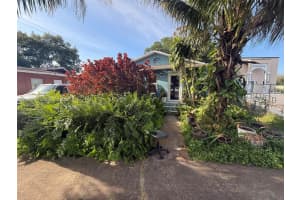 688 Sw 7th Ter, Dania Beach