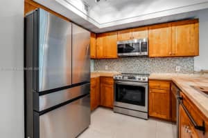 1723 SW 2nd Ave APT 607, Miami, FL 33129, - MLS#A12020389