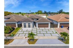 19419 SW 124th Ct, Miami, FL 33177, - MLS#A12020432