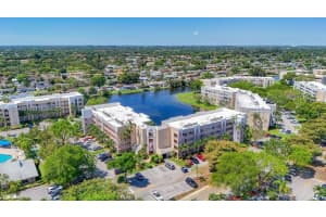 10208 NW 24th Pl APT 203, Sunrise, FL 33322, - MLS#A12020492