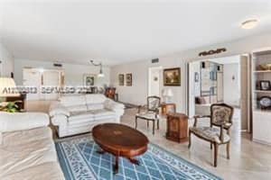3800 Oaks Clubhouse Dr APT 307, Pompano Beach, FL 33069, - MLS#A12020513