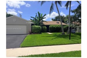 1070 Cedar Creek Way, Davie, Fl 33325, Davie