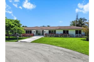 11600 Sw 1st St, Plantation