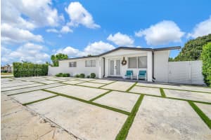 10202 SW 33rd St, Miami, FL 33165, - MLS#A12020609