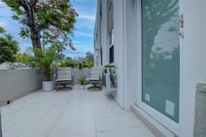 2463 Pine Tree Dr APT 3, Miami Beach, FL 33140, - MLS#A12020612