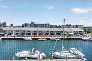 3550 NE 169th St APT 407, North Miami Beach, FL 33160, - MLS#A12020644