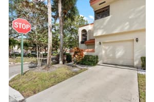 3400 Emerald Oaks Dr #801, Hollywood, FL 33021, - MLS#A12020682
