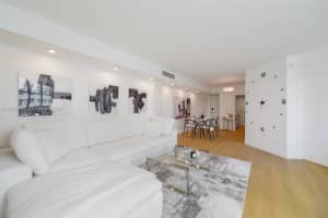 801 Brickell Bay Dr APT 1962, Miami, FL 33131, - MLS#A12020783