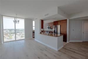 350 N Federal Hwy 1112, Boynton Beach