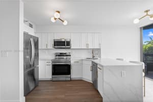 19101 NE 36th Pl #402, Aventura, FL 33180, - MLS#A12020797
