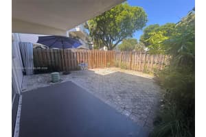 7737 Sw 88th St C106 Miami, FL 33156 - Off Market