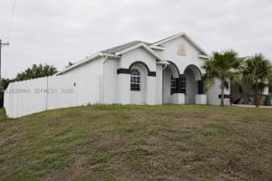 1602 SW 14th St, Cape Coral, FL 33991, - MLS#A12020905