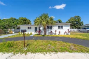17231 NW 24th Pl, Miami Gardens, FL 33056, - MLS#A12020922