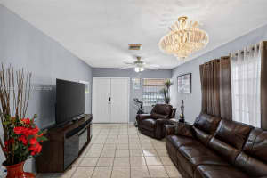 9113 SW 9th Terrace A, Miami, FL 33174, - MLS#A12020983