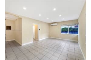 965 Bay Dr #6, Miami Beach, FL 33141, - MLS#A12021061