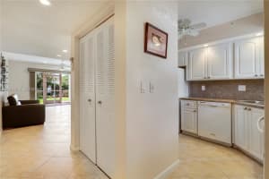 18081 SE Country Club Dr Apartment 13-121, Jupiter, FL 33469, - MLS#A12021073