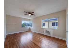 965 Bay Dr #8, Miami Beach, FL 33141, - MLS#A12021079