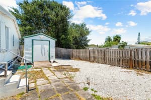 7717 SE Swan Ave, Hobe Sound, FL 33455, - MLS#A12021096