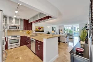 1025 SE 3rd Ave APT 108, Dania Beach, FL 33004, - MLS#A12021098