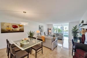 1025 SE 3rd Ave APT 108, Dania Beach, FL 33004, - MLS#A12021098