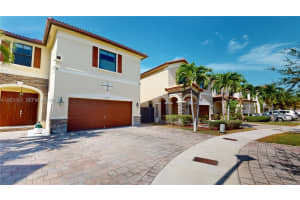 8610 NW 101st Pl, Doral, FL 33178, - MLS#A12021107
