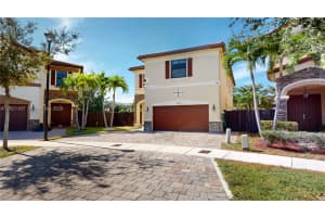 8610 NW 101st Pl, Doral, FL 33178, - MLS#A12021107