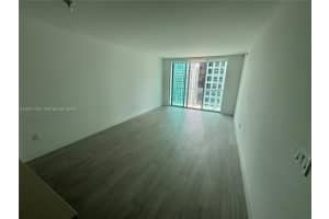 500 Brickell Ave APT 3204, Miami, FL 33131, - MLS#A12021138