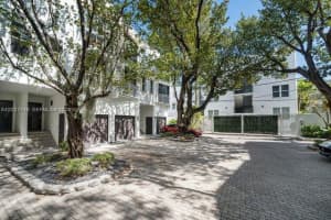 325 Meridian Ave APT 5, Miami Beach, FL 33139, - MLS#A12021148