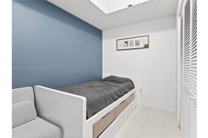 7825 NW 107th Ave Apt 522, Doral, FL 33178, - MLS#A12021157