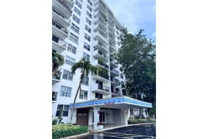 1800 N Andrews Ave APT 2E, Fort Lauderdale, FL 33311, - MLS#A12021198