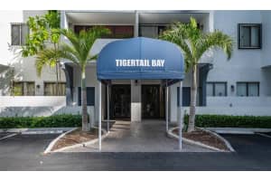 2715 Tigertail Ave APT 107, Coconut Grove, FL 33133, - MLS#A12021238