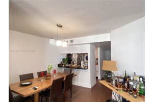 5757 Collins Ave Apt 703, Miami Beach, FL 33140, - MLS#A12021247