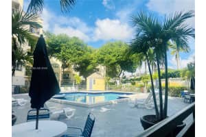 B, 8290 Lake Dr APT 130, Doral, FL 33166, - MLS#A12021257