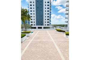 140 S Dixie Hwy APT 510, Hollywood, FL 33020, - MLS#A12021351