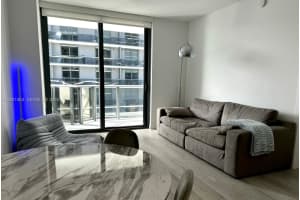 45 SW 9th St Apt 3107, Miami, FL 33130, - MLS#A12021363