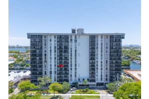 2500 NE 135th St B506, North Miami, FL 33181, - MLS#A12021372