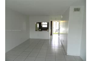 6020 Shaker Wood Cir APT 105, Tamarac, FL 33319, - MLS#A12021435