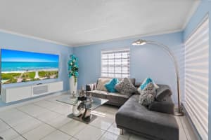 11860 SW 18th Terrace APT 103, Miami, FL 33175, - MLS#A12021456