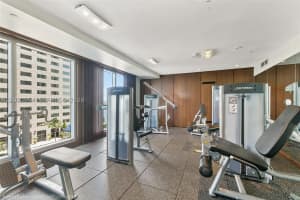 325 S Biscayne Blvd #2115, Miami, FL 33131, - MLS#A12021554