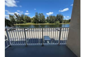 16465 NE 22nd Ave APT 405, North Miami Beach, FL 33160, - MLS#A12021570
