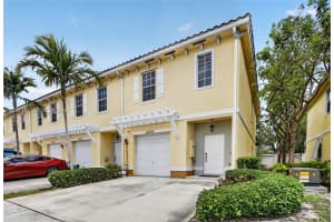 4019 NW 11 Dr, Plantation, FL 33313, - MLS#A12021586
