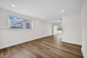 11812 NE 14th Ave, North Miami, FL 33161, - MLS#A12021626