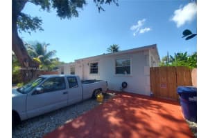 372 NE 162nd St, Miami, FL 33162, - MLS#A12021688