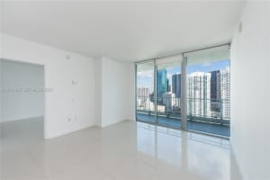 92 SW 3rd St APT 2812, Miami, FL 33130, - MLS#A12021698
