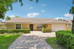 483 NW 107th Ave, Coral Springs, FL 33071, - MLS#A12021735