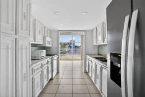 Building 3, 2000 Atlantic Shores Blvd APT 120, Hallandale Beach, FL 33009, - MLS#A12021744